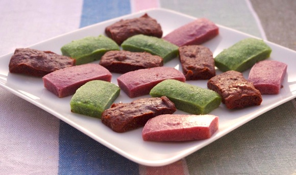 trio bouchees pistache framboises chocolat