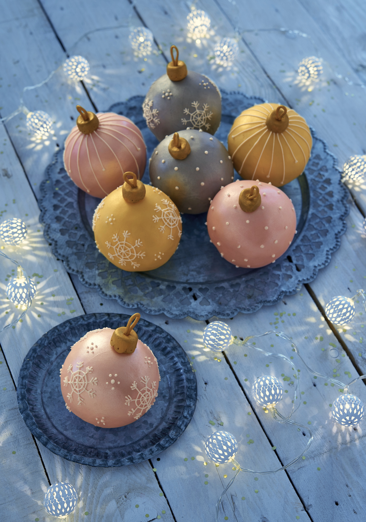 Moule En Silicone Sapin De Noël Pour Pâte D'amande Et Fondant - Ø 7,5 X 1 Cm, Motif Ovale 2,8x3,6 Cm, Va Au Lave-vaisselle - 12