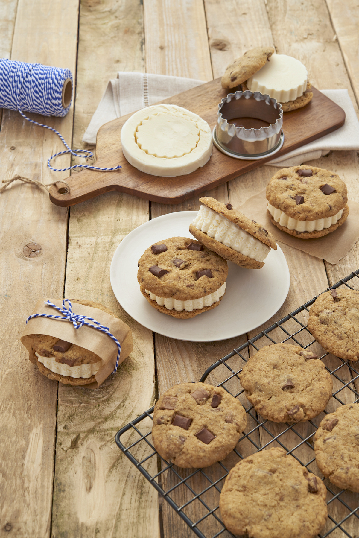 Sandwiches de cookies glacés à la vanille