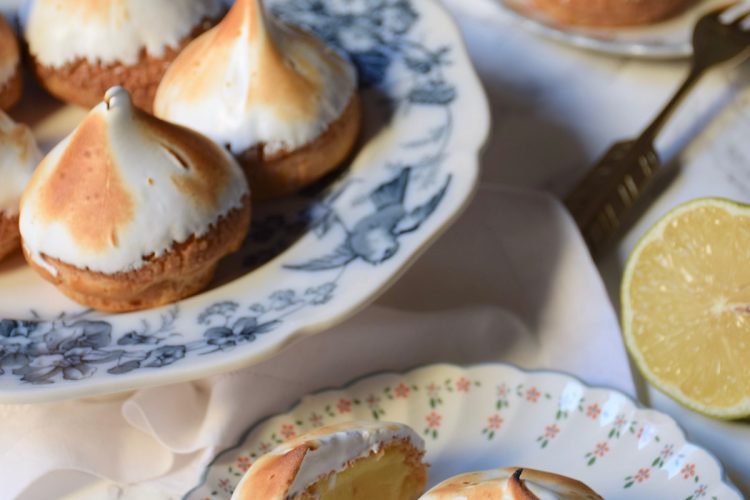 Choux citron meringués