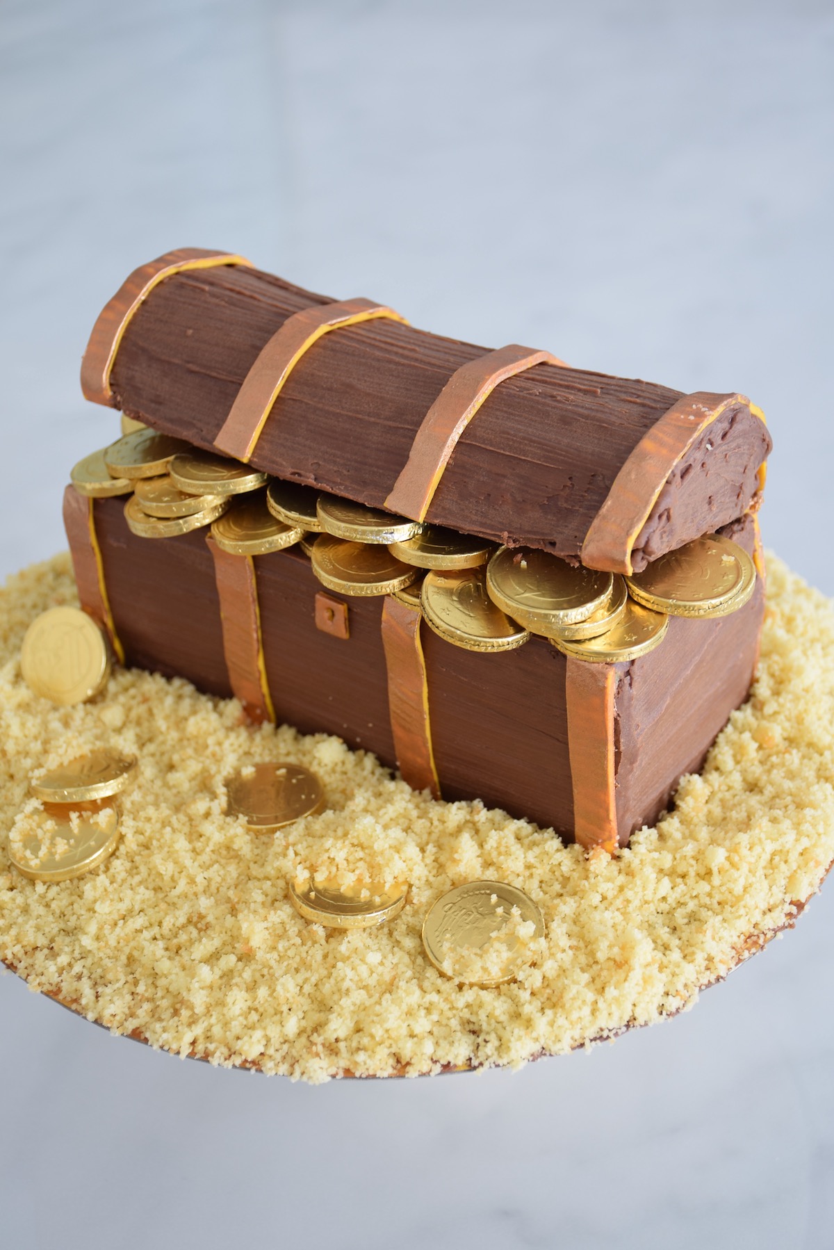 Gâteau coffre aux trésors pirates ganache Gâteau anniversaire pirates